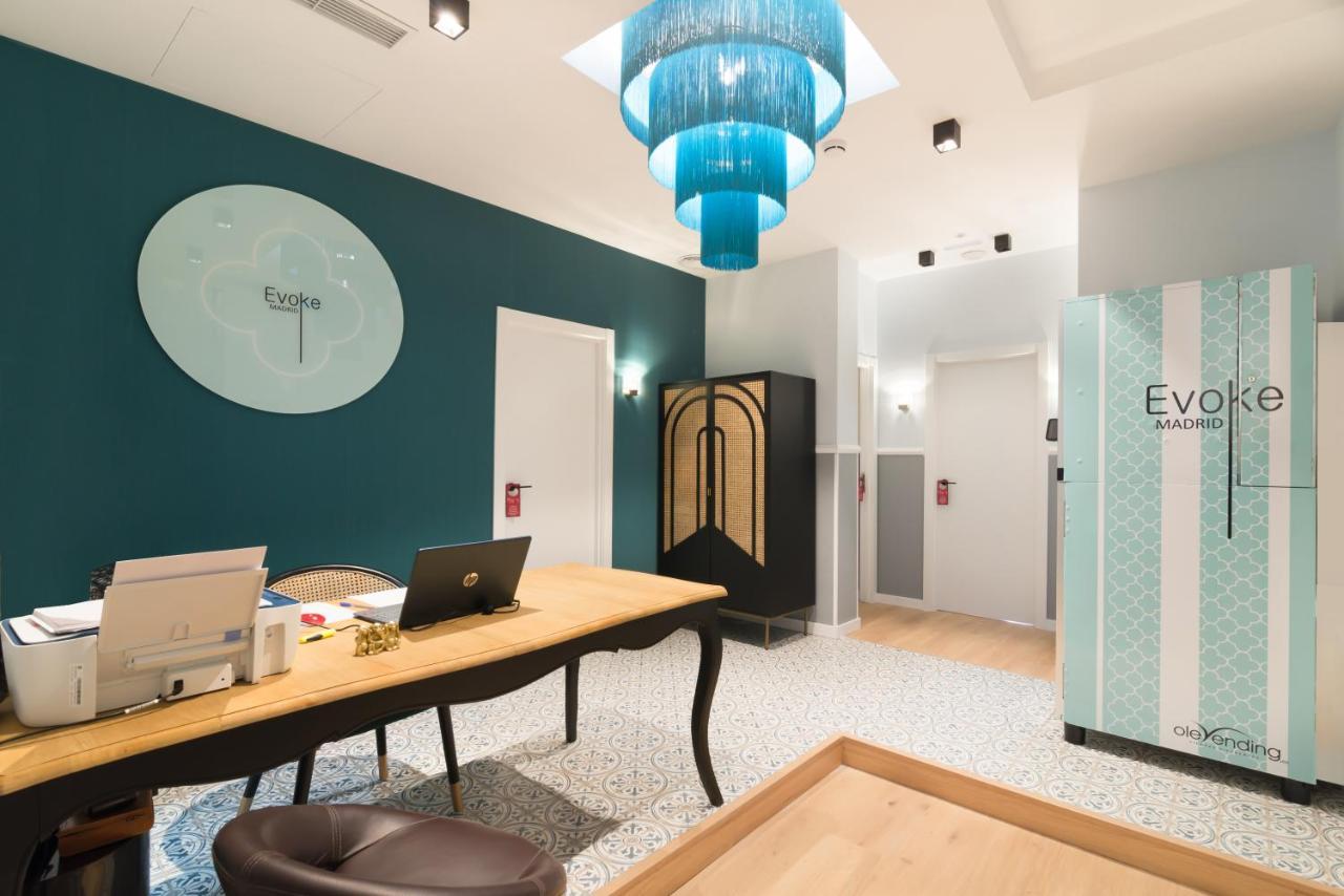 Hostal Evoke Madrid Exteriör bild