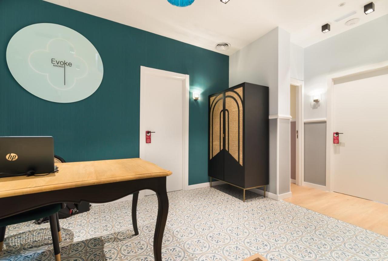 Hostal Evoke Madrid Exteriör bild