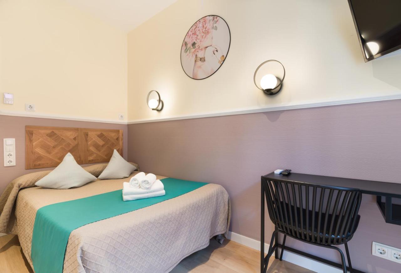 Hostal Evoke Madrid Exteriör bild