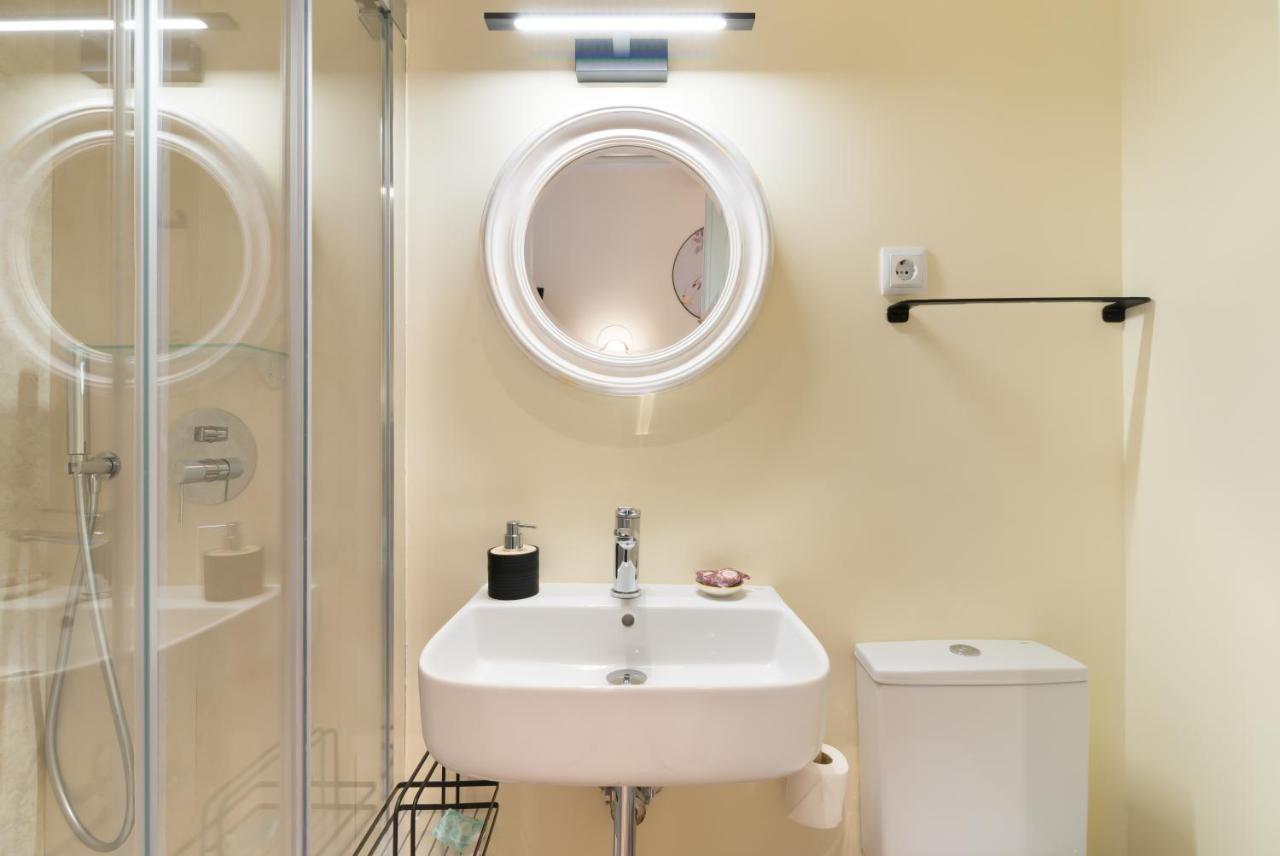 Hostal Evoke Madrid Exteriör bild