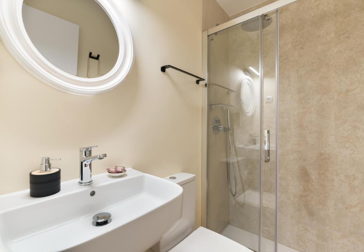 Hostal Evoke Madrid Exteriör bild